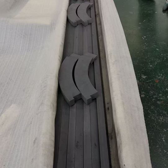 02 sealing strips.jpg